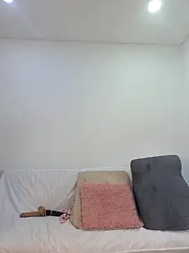 Anal Luucia online show from March 2026 12:38:02 PM