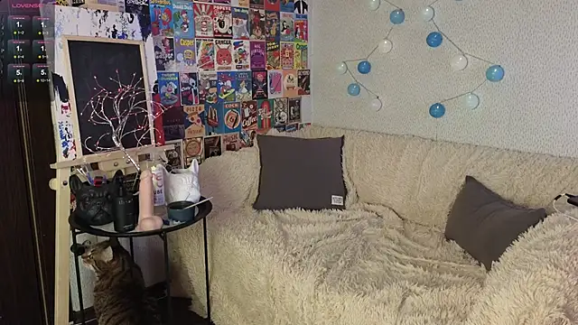 LittleLeen online show from January 2025 10:39:01 PM