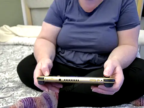 MarthaBriest online show from October 2025 06:59:01 AM