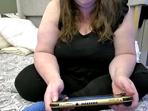 MarthaBriest online show from November 2025 06:47:01 AM