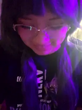 m0ondolly online show from January 2026 06:27:02 AM