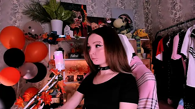  AsyaSweet online show from November 2025 06:01:02 PM