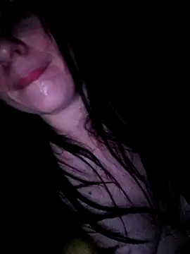 Snapshot of YuliannaFox chatting on February 2025 09:46:02 PM YuliannaFox online show from February 2025 09:46:02 PM