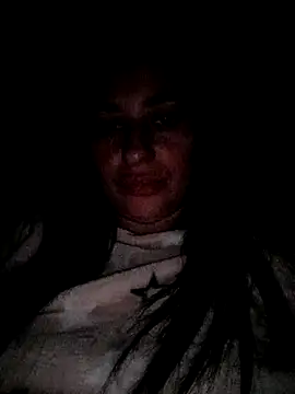 Snapshot of YuliannaFox chatting on October 2025 07:38:02 PM YuliannaFox online show from October 2025 07:38:02 PM