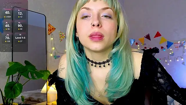 lavenderluxe online show from November 2025 12:00:02 PM