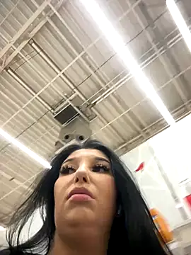 Snapshot of Tisha_Busty chatting on November 2025 12:27:01 PM Tisha Busty online show from November 2025 12:27:01 PM