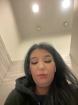 Snapshot of Tisha_Busty chatting on January 2026 01:27:02 PM Tisha Busty online show from January 2026 01:27:02 PM