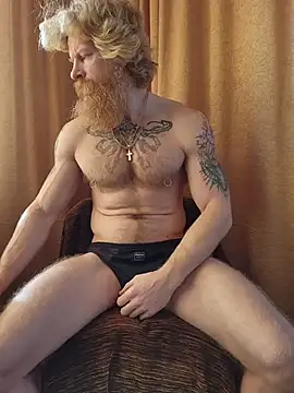 Gingerbeard40 online show from February 2026 06:21:02 AM