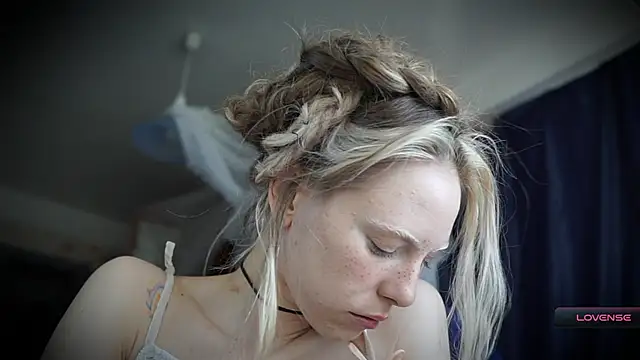  Phantom thread  online show from March 2026 09:15:02 AM