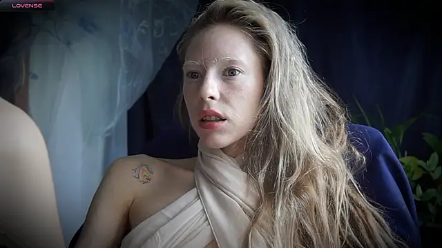  Phantom thread  online show from June 2026 12:54:02 PM