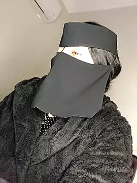 Snapshot of -Arab_milf- chatting on February 2025 08:20:01 AM -Arab milf- online show from February 2025 08:20:01 AM