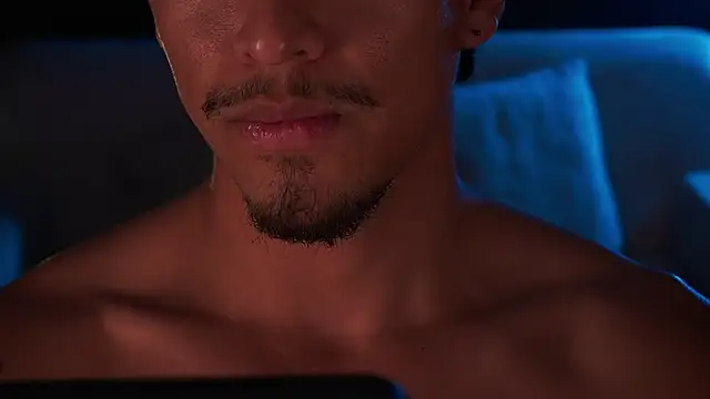 Aaronfox x online show from November 2025 11:15:01 PM