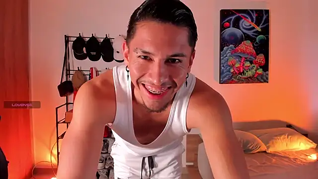 Snapshot of Aaronfox_x chatting on July 2026 09:53:02 PM Aaronfox x online show from July 2026 09:53:02 PM