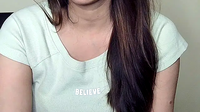 Snapshot of MIss-Naina chatting on November 2025 07:08:02 PM MIss-Naina online show from November 2025 07:08:02 PM