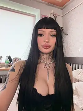 madelinexx online show from May 2026 11:52:02 AM