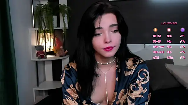 Snapshot of WildaBendell chatting on January 2025 05:04:01 PM WildaBendell online show from January 2025 05:04:01 PM