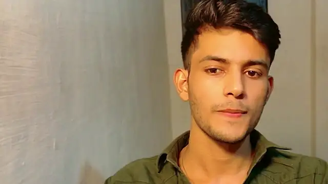 kingkartik7 online show from November 2025 04:00:01 PM