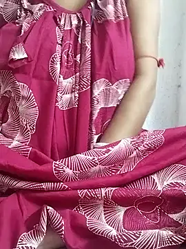 Snapshot of miss-Riy chatting on July 2026 05:04:02 PM miss-Riy online show from July 2026 05:04:02 PM