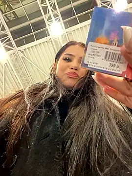 Chloe  Moon online show from December 2024 02:27:01 PM