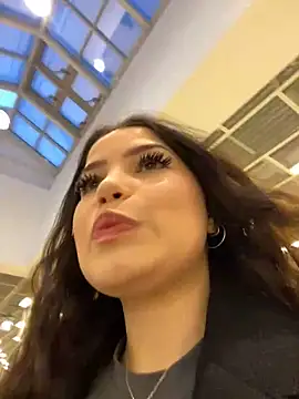 Chloe  Moon online show from December 2024 01:09:02 PM