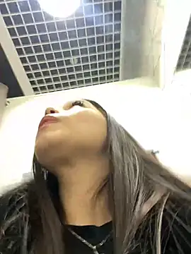 Chloe  Moon online show from December 2024 04:15:02 PM