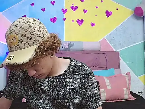 tylor boy online show from September 2025 08:34:02 PM