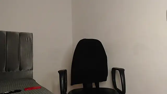 alex-lover online show from March 2025 01:54:01 AM