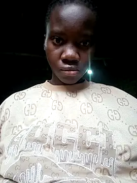 Snapshot of Black_juicy24 chatting on December 2025 04:30:02 AM Black juicy24 online show from December 2025 04:30:02 AM