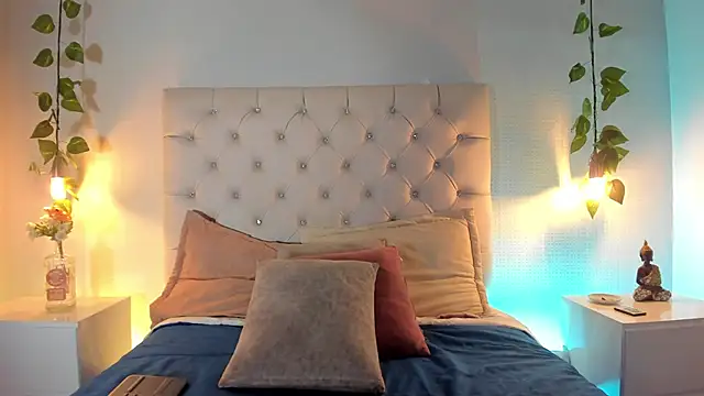 Snapshot of Isabella_Flowers chatting on January 2026 06:12:02 PM Isabella Flowers online show from January 2026 06:12:02 PM