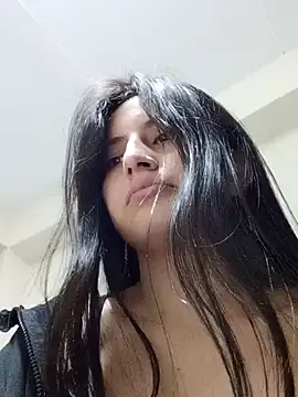 Snapshot of Salomecam30 chatting on December 2024 01:53:01 AM Salomecam30 online show from December 2024 01:53:01 AM