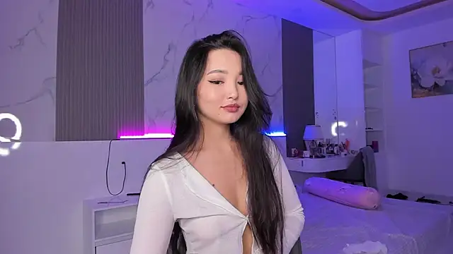 Snapshot of 1_love_8 chatting on February 2025 11:56:02 PM 1 love 8 online show from February 2025 11:56:02 PM