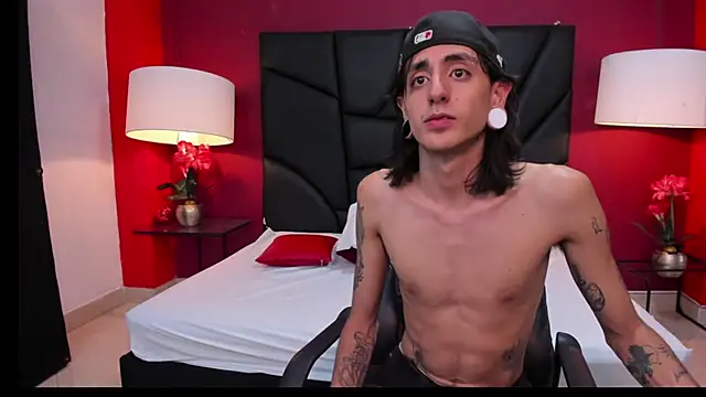 Snapshot of Matthew_Dixonn chatting on January 2025 09:02:01 AM Matthew Dixonn online show from January 2025 09:02:01 AM