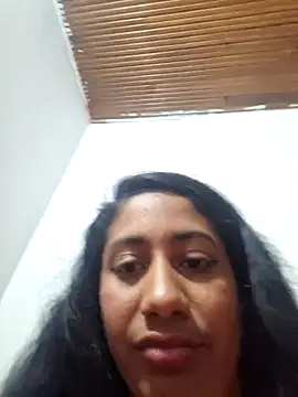 Snapshot of Astridjose chatting on April 2026 07:18:02 PM Astridjose online show from April 2026 07:18:02 PM