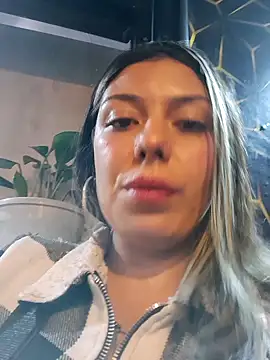 Sweel Leyva18 online show from February 2025 02:49:01 AM