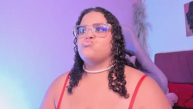 juli 2tyes online show from February 2026 06:40:02 AM