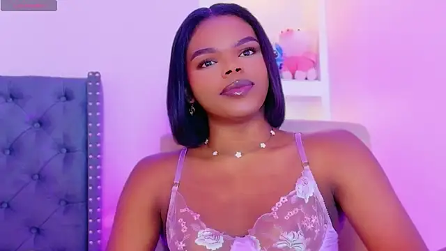 CamiEstrada online show from October 2025 08:32:01 PM