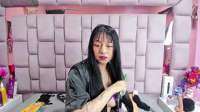 slut anal  online show from March 2025 09:13:02 PM