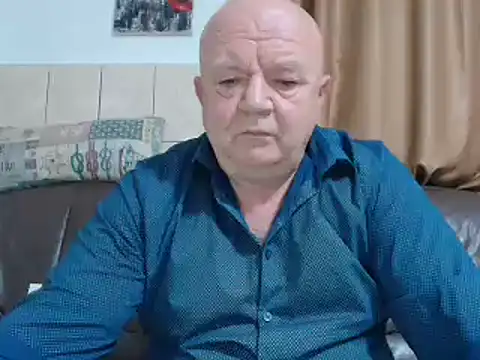 Snapshot of fullballs6 chatting on December 2024 03:17:02 AM fullballs6 online show from December 2024 03:17:02 AM