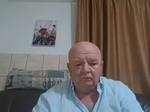 Snapshot of fullballs6 chatting on December 2024 02:28:01 AM fullballs6 online show from December 2024 02:28:01 AM