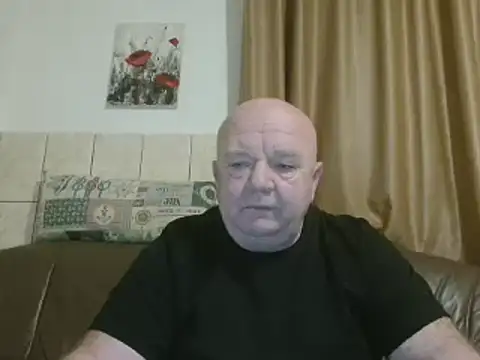 Snapshot of fullballs6 chatting on February 2025 03:00:02 AM fullballs6 online show from February 2025 03:00:02 AM