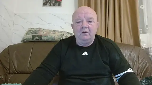 fullballs6 online show from January 2026 03:00:01 AM