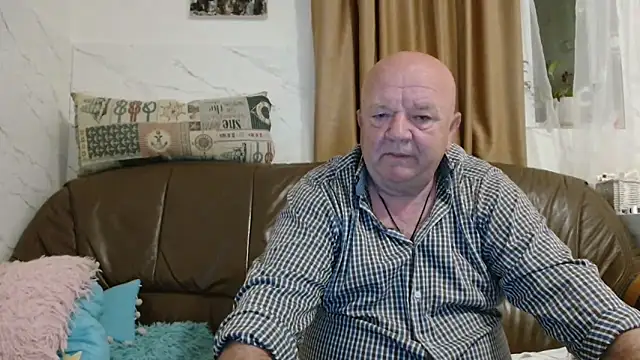 fullballs6 online show from May 2026 01:22:01 AM
