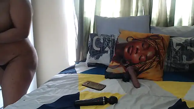 Foxybrownxx1 online show from October 2025 06:59:01 AM