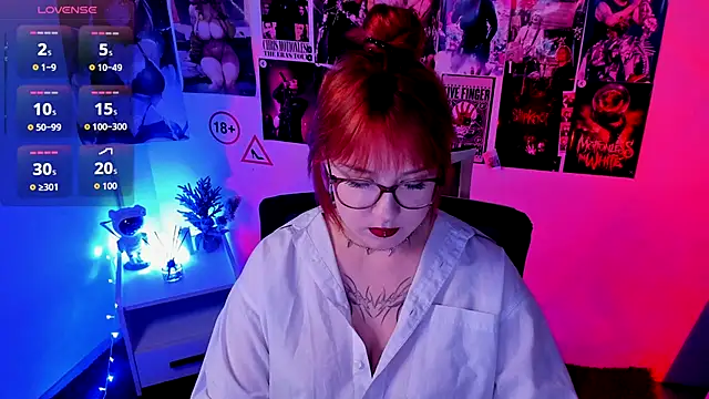 Rudy 02 online show from October 2025 06:49:02 PM