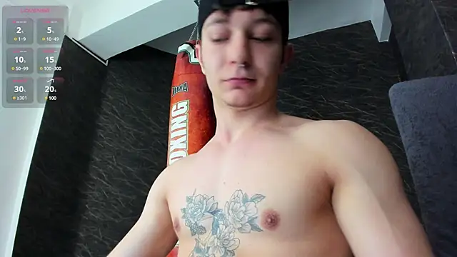 leonardsmith01 online show from January 2025 08:57:01 PM