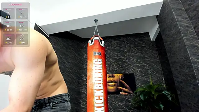 leonardsmith01 online show from January 2025 07:56:02 PM