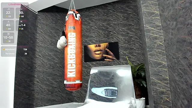 leonardsmith01 online show from January 2025 11:13:01 PM