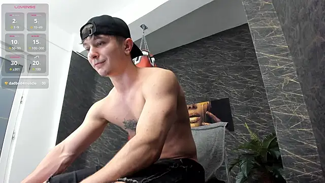 leonardsmith01 online show from January 2025 02:48:01 AM