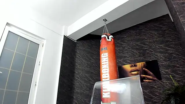 leonardsmith01 online show from February 2025 03:15:02 AM