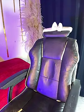 LylaLee111 online show from January 2025 01:24:01 PM